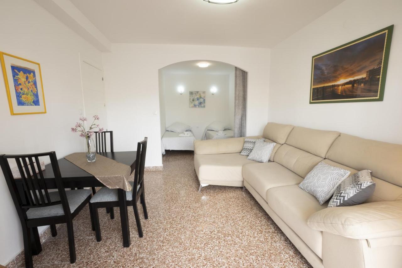 Apartamento Loli ネルハ エクステリア 写真